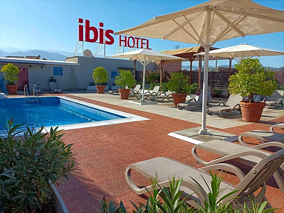 Ibis Granada