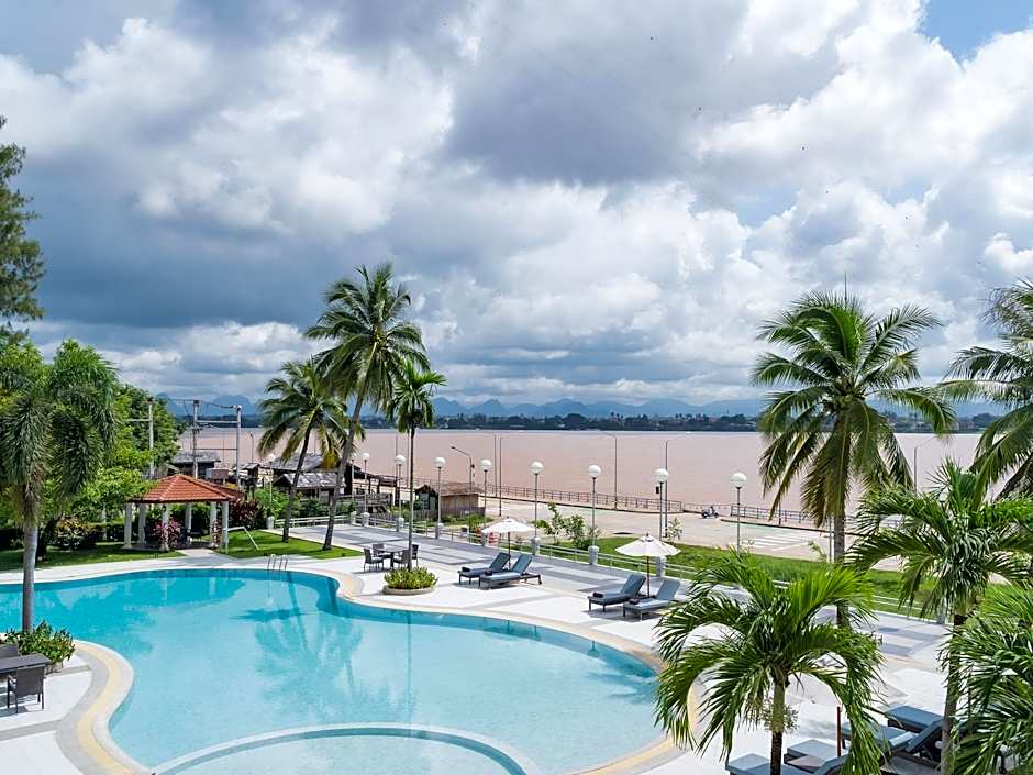 Fortune River View Hotel Nakhon Phanom