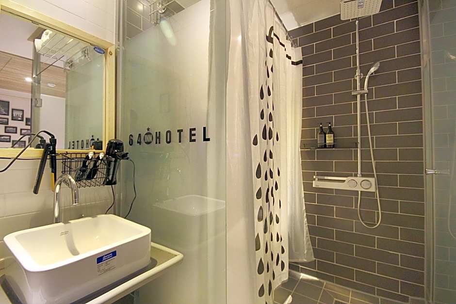 64 INN Hotel