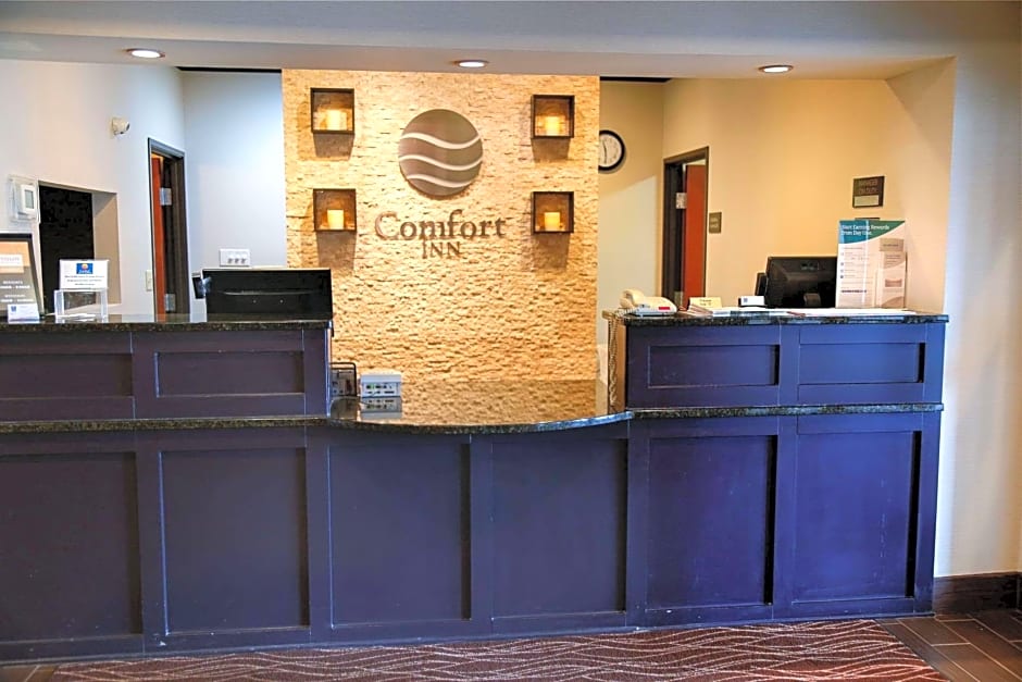 Comfort Inn & Suites Grinnell near I-80