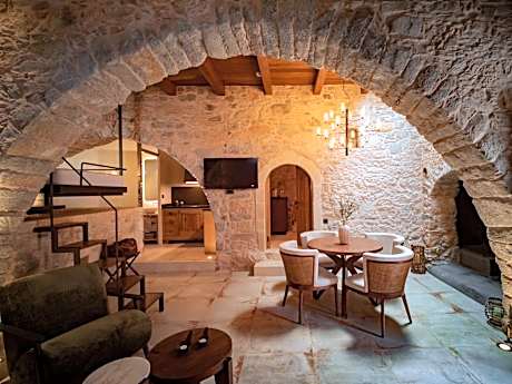 Santa Veneranda Suites "by Checkin"