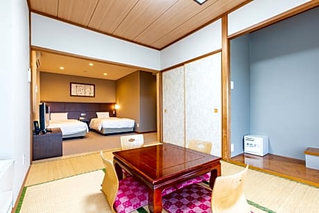 Japanese-Style Room with Tatami Area