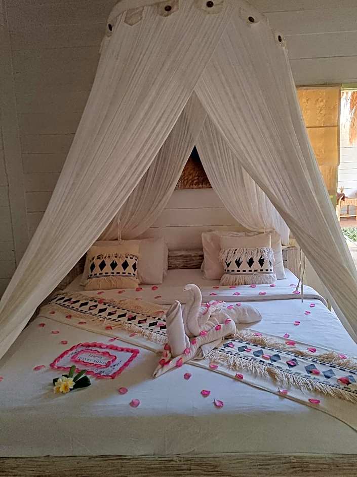Gili Breeze Tropical Bungalows