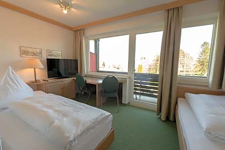 Small Twin Room with balcony