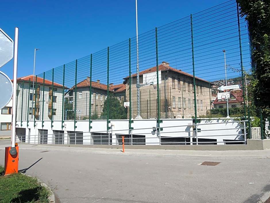 Hotel Logavina 8 Garage Parking