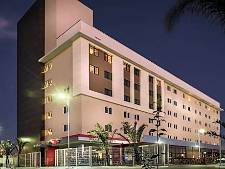 Ibis Porto Alegre Assis Brasil