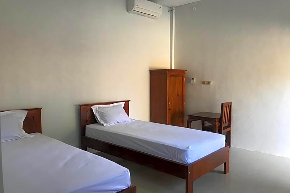 OYO 92603 Lidya Homestay