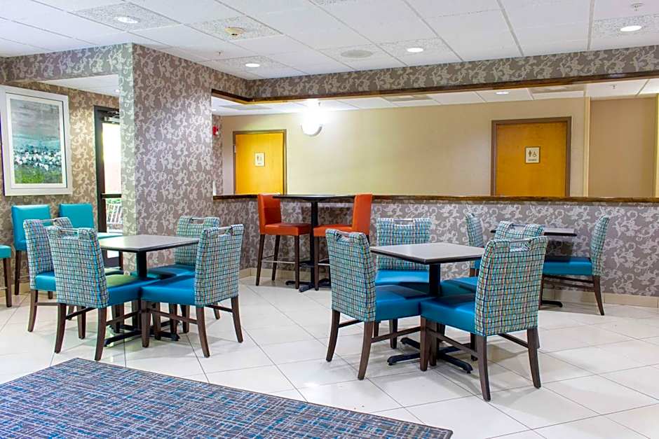 Best Western Plus Richmond Hill Inn