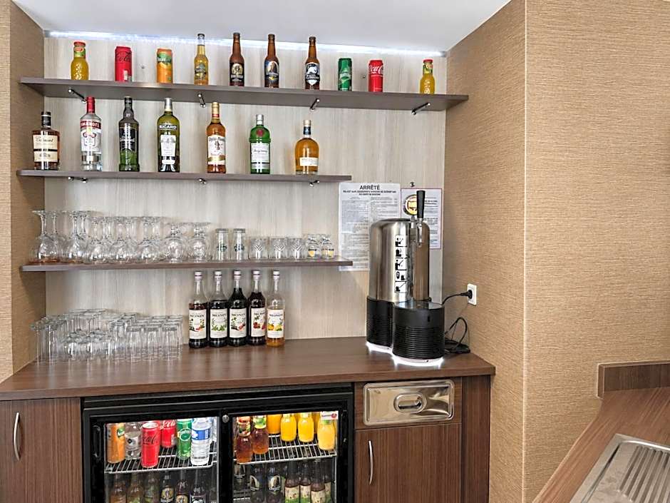 Brit Hotel Vannes - Theix Golfe du Morbihan