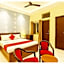 Goroomgo Shivay Guest House Godowlia Varanasi
