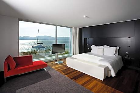 King Room with Balcony