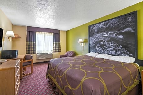 King Room - Mobility Access/Non-Smoking