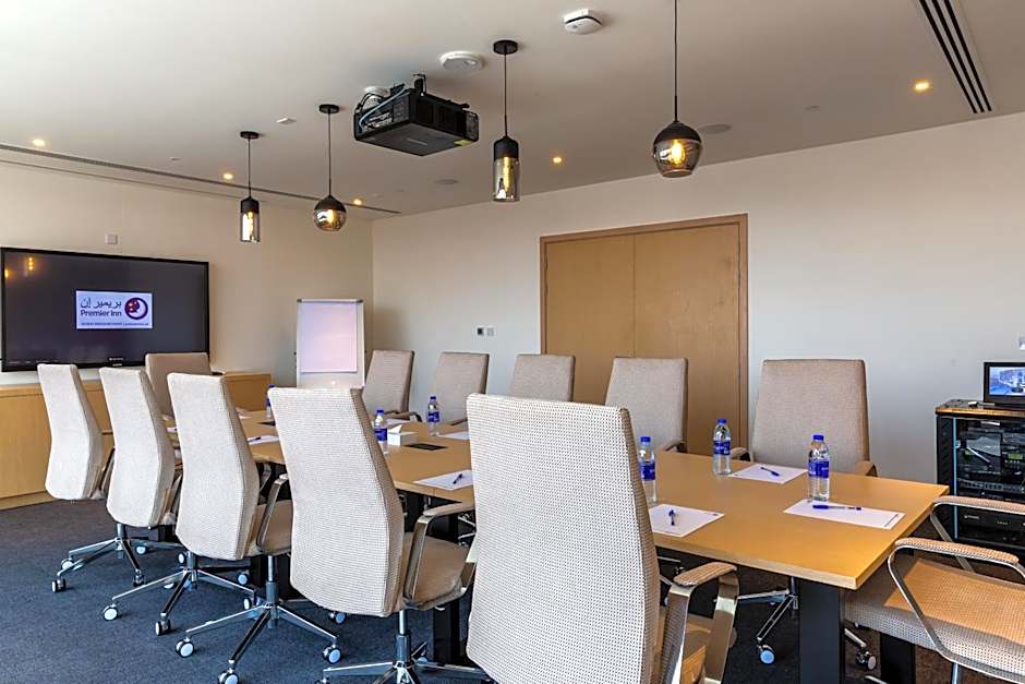 Premier Inn Dubai Dragon Mart