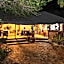 Thornhill Safari Lodge