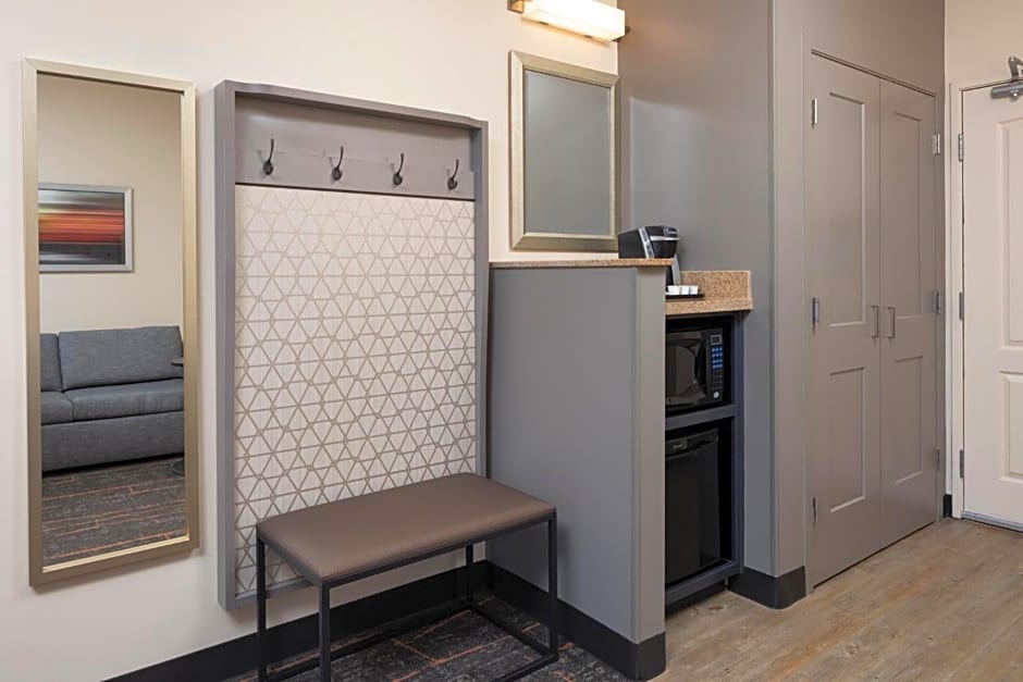 Holiday Inn Hotel & Suites Maple Grove Northwest Minneapolis-Arbor Lakes By IHG