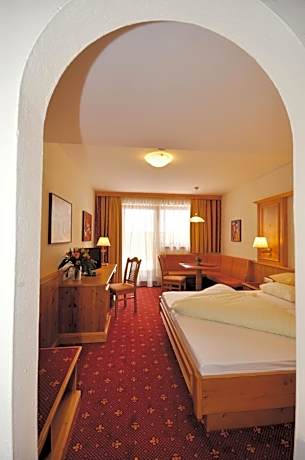 Classic Double Room with Balcony