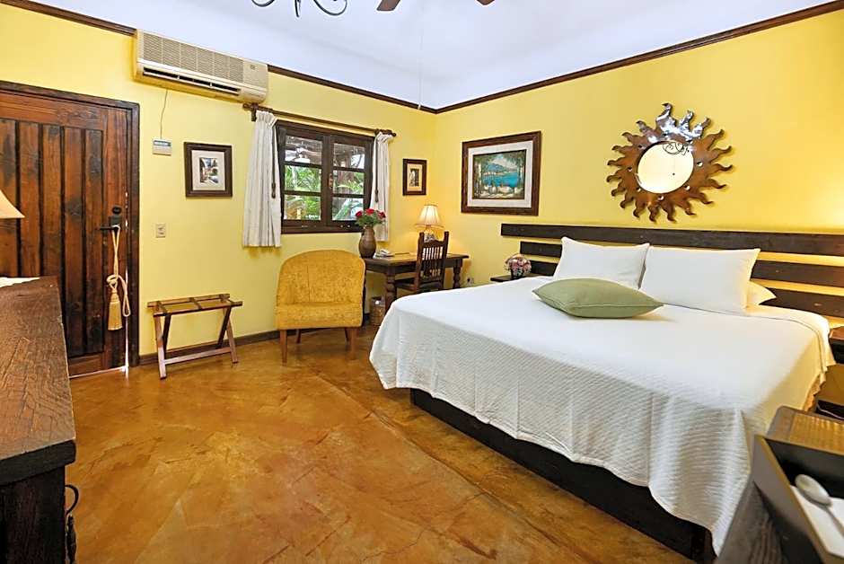 Posada de las Flores La Paz