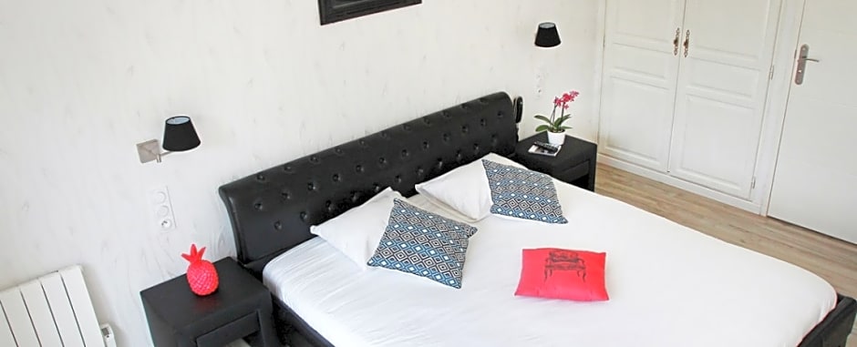 Manoir de Moellien, The Originals Relais (Relais du Silence)