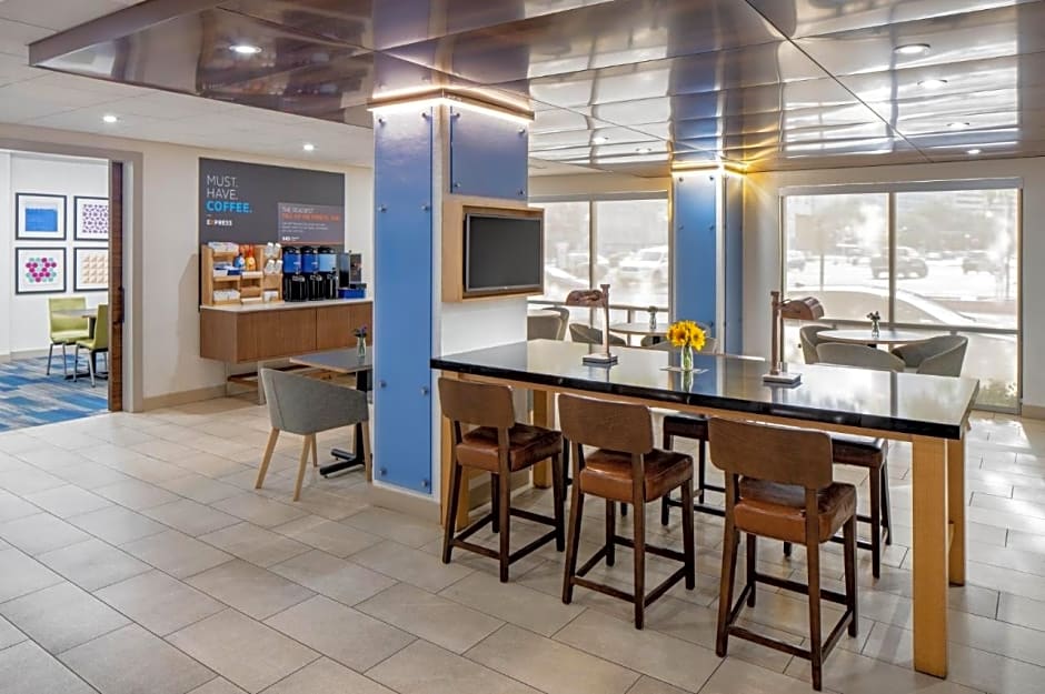 Holiday Inn Express New Orleans Downtown by IHG