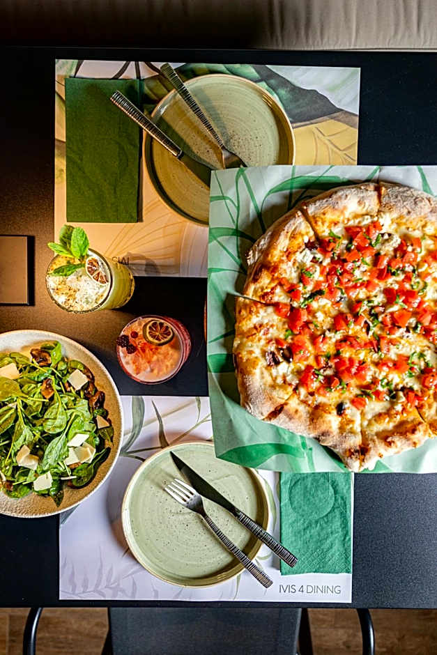 Ivis 4 Boutique Hotel