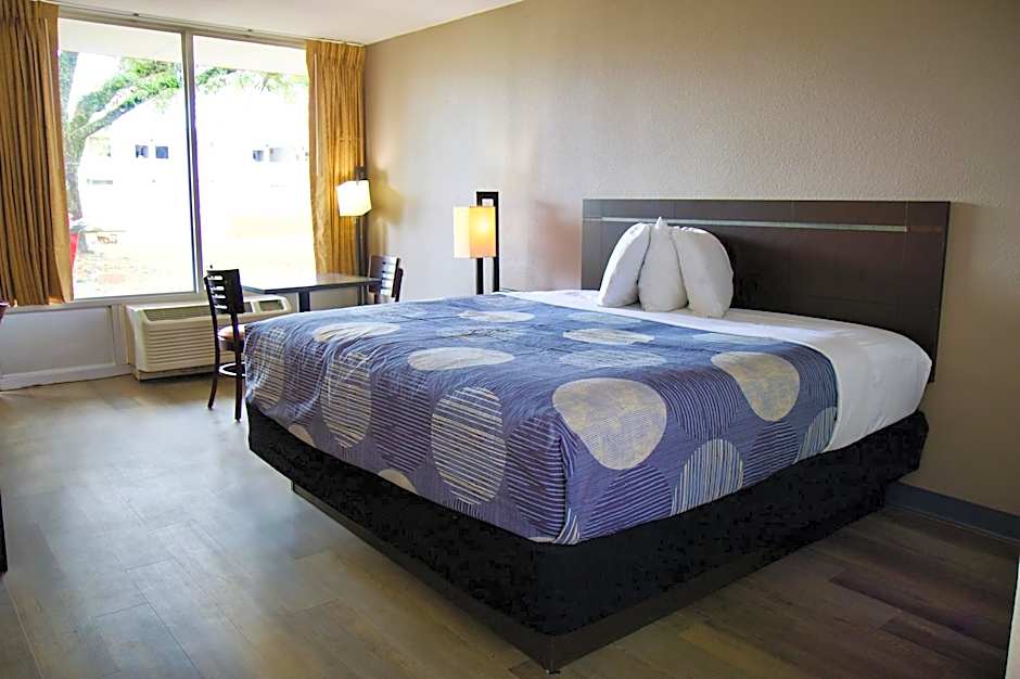 Heritage Inn by Capital O Baton Rouge I 10