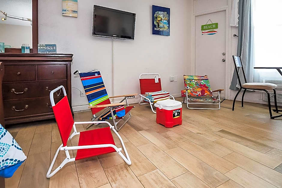 Daytona Beach studio condo with beautiful Ocean view