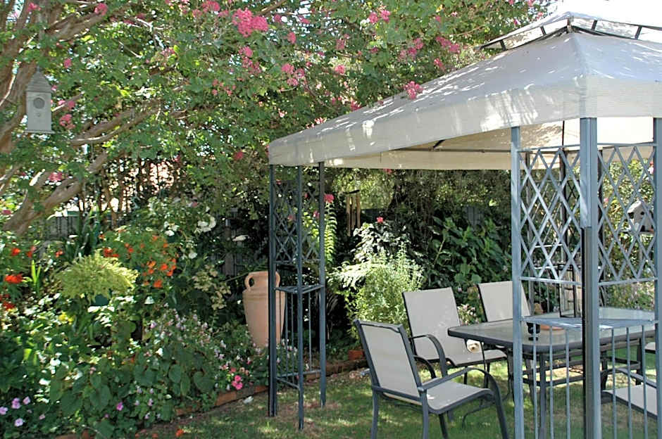 Admurraya House Bed & Breakfast