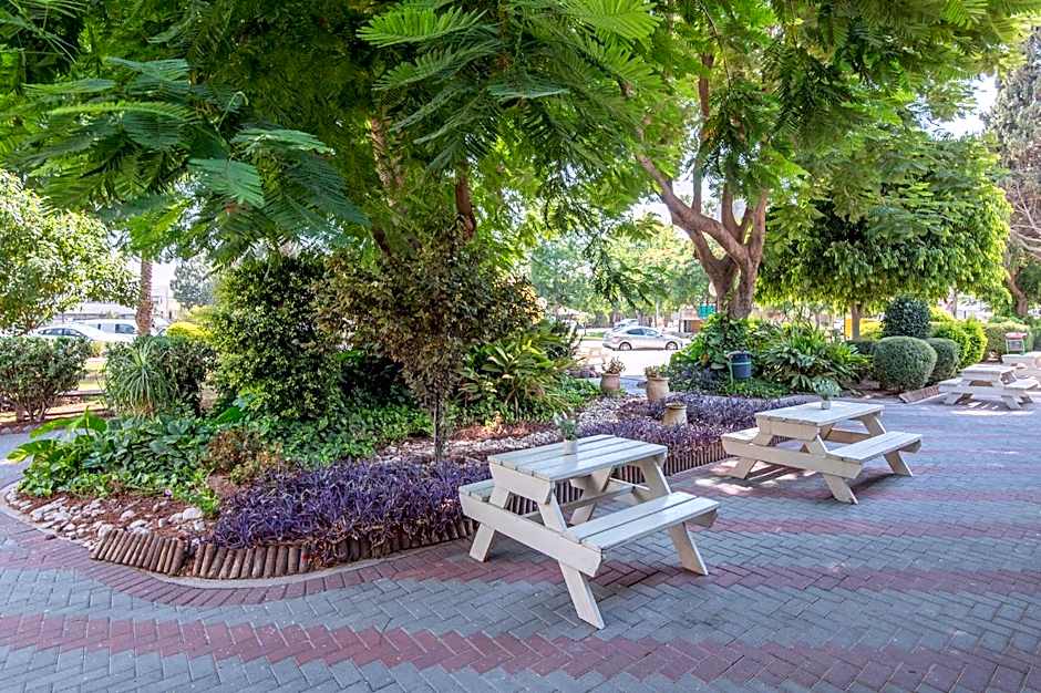 Degania Bet Kibbutz Country Lodging