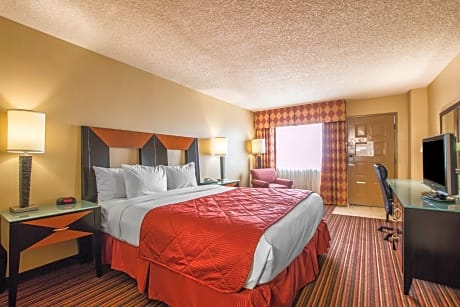 1 King Bed Mobility Accessible Room Non-Smoking