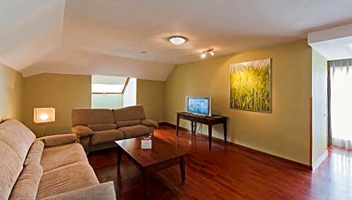 Tryp Valladolid Sofia Parquesol Hotel