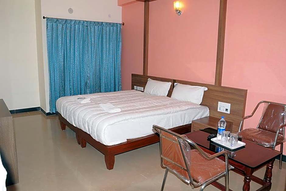 Hotel Mayura International