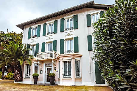 Hotel Val Flores