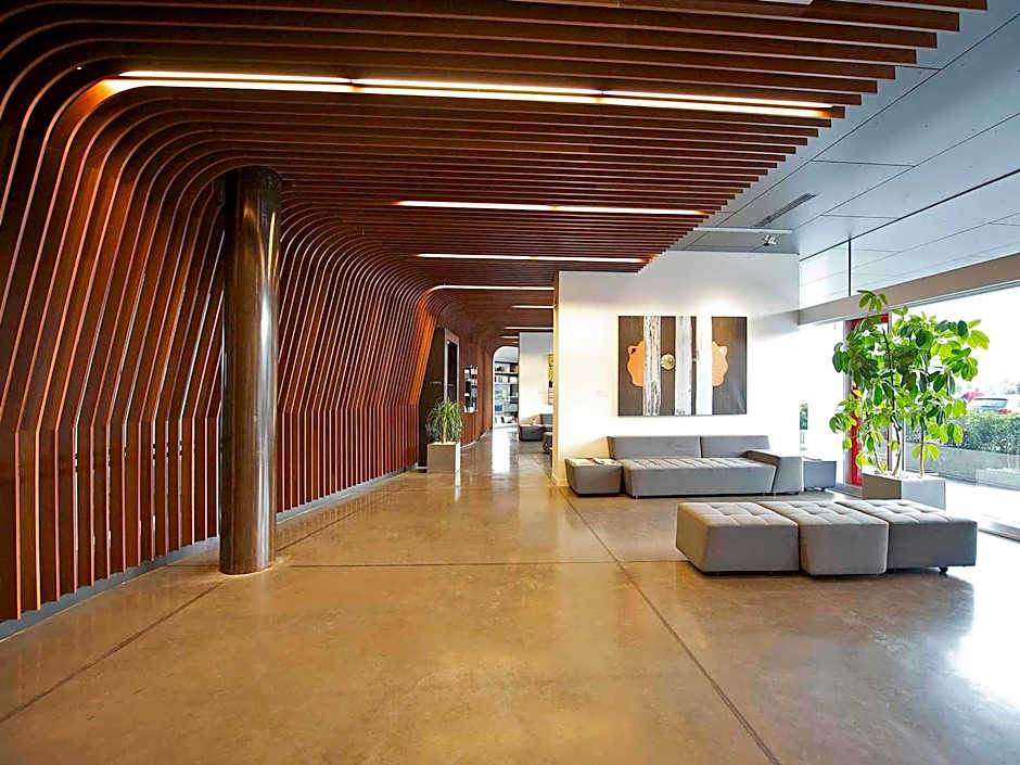 Mercure Nerocubo Rovereto