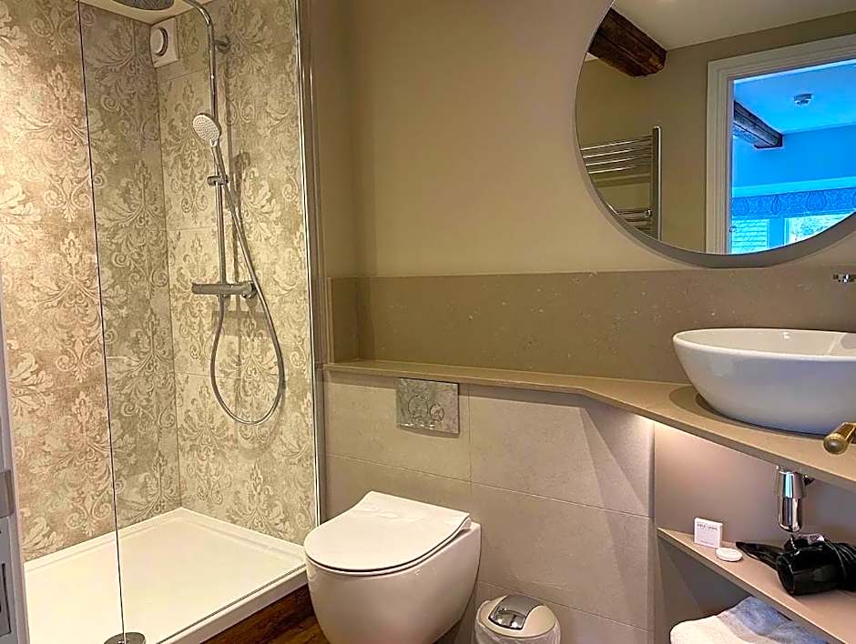 Coffee & Stays at Cartmel Square