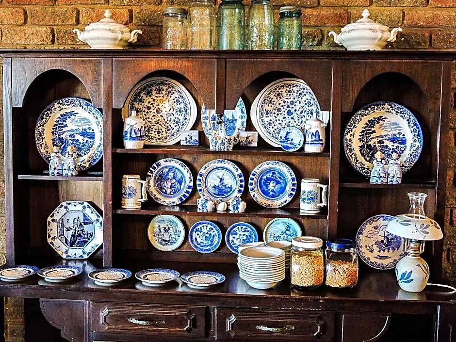 Amzee Bokmakierie Guest House