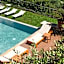 Miramare Apartments&Suites