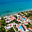 Angela Beach Hotel & Apts