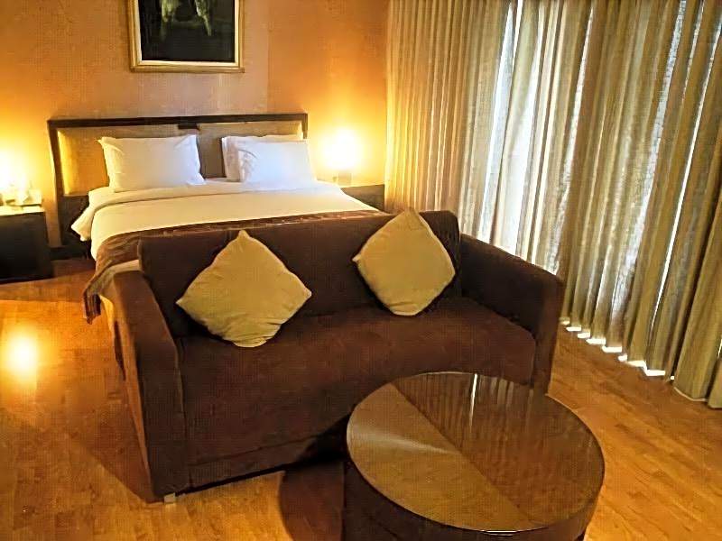 Sutan Raja Hotel & Convention Centre Manado