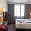 Moxy Vienna Airport