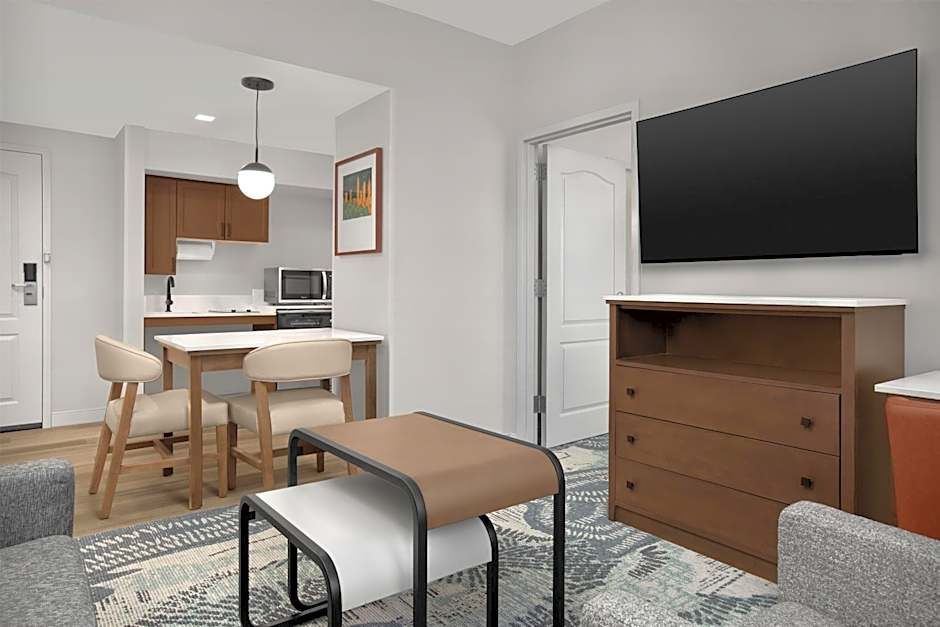 Homewood Suites By Hilton Cleveland-Solon