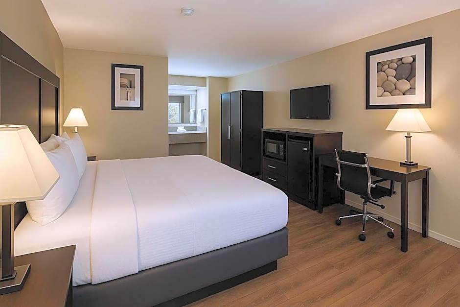 Quality Inn Escondido San Diego North County