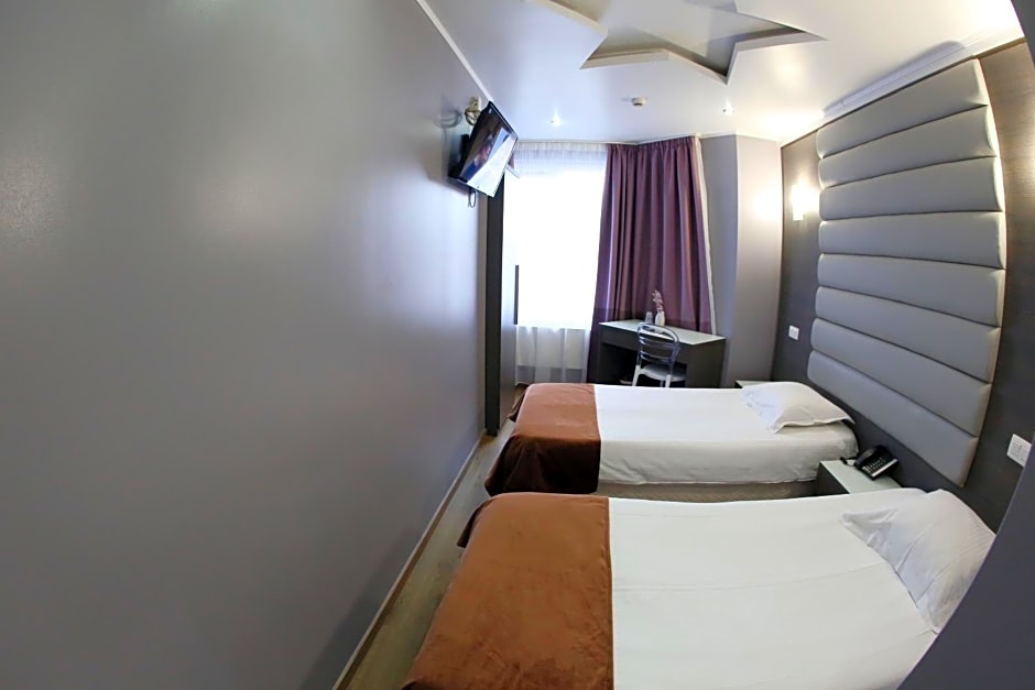Hotel Phenix