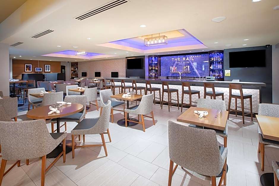 Crowne Plaza Hotel Kansas City Downtown By IHG