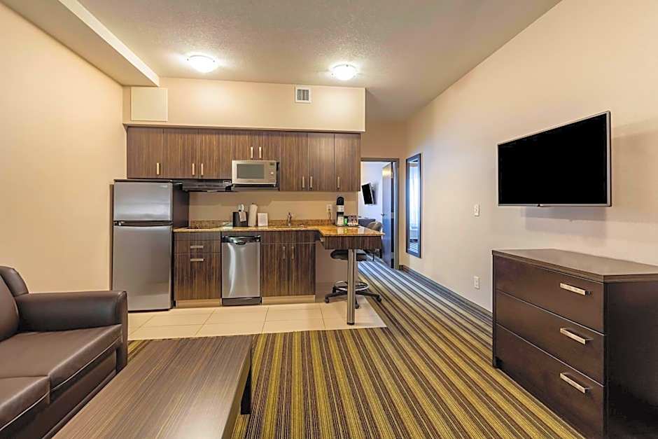 Best Western Plus Drayton Valley All Suites