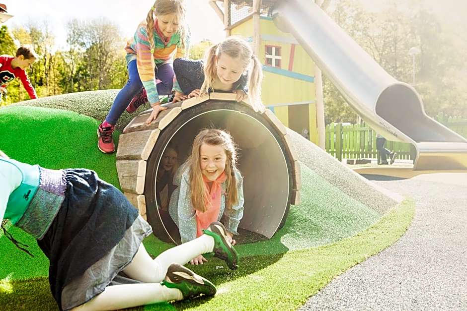 Lisebergsbyns Stugor