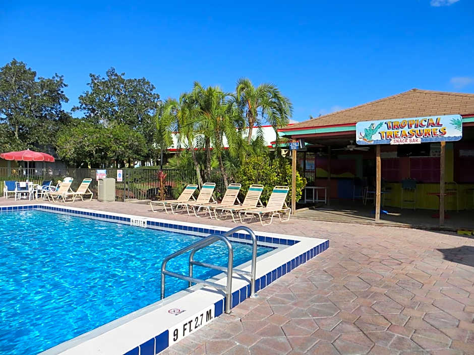 Seralago Hotel and Suites Main Gate East – Kissimmee, FL