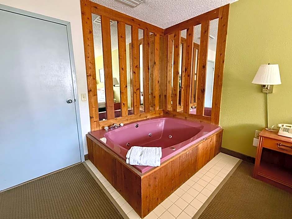 Americas Best Value Inn St. Ignace