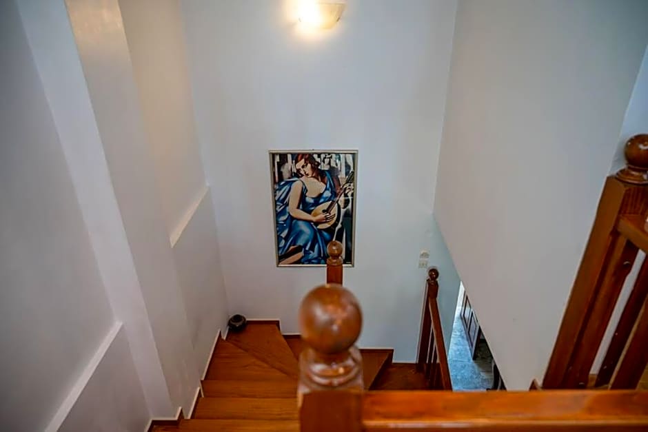 Μεζονέτα στο κύμα