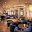 Sheraton Commander Hotel