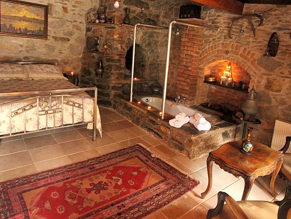 Stonehouse By Ipek Hotel